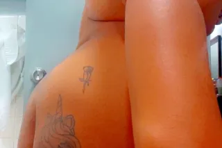 Thick Ass YellowBone Barbie - ... - Image 1