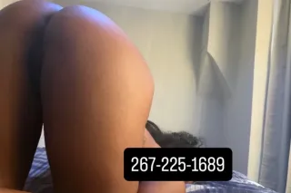 I DO NOT HOST!! OUTCALLS ONLY!... - Image 1