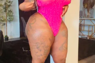 Classy but sassy sexy and sens... - Image 4